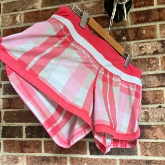 lululemon *  speed up shorts - hot pink and white plaid  4” Size 8 - Picture 10 of 13